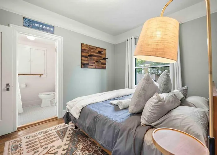 Stylish And Cozy Downtown 2 Bedroom Unit With Hot Tub Flagstaff