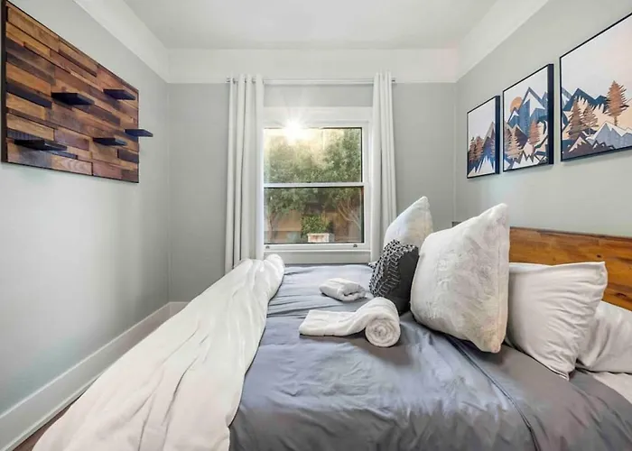 Stylish And Cozy Downtown 2 Bedroom Unit With Hot Tub Flagstaff